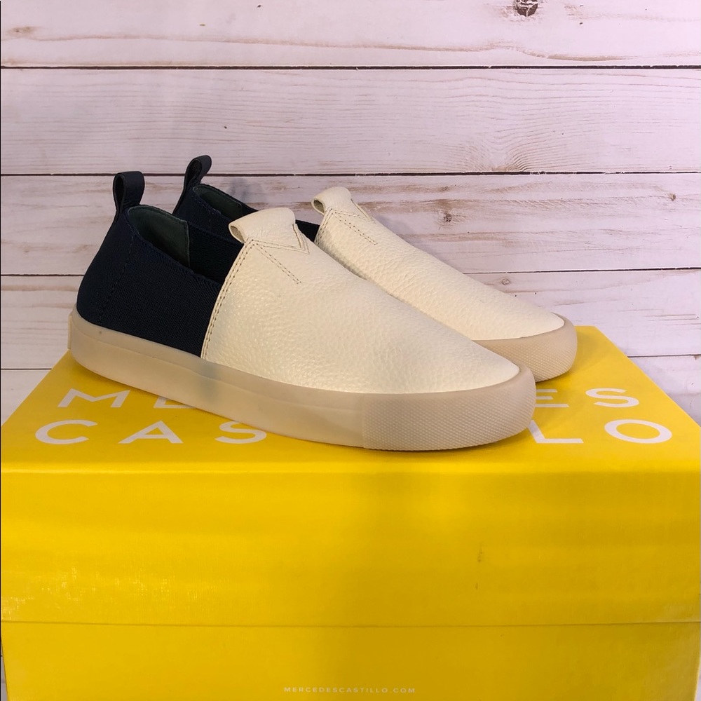 NWOT Mercedes Castillos Arden Slip-on Sneakers